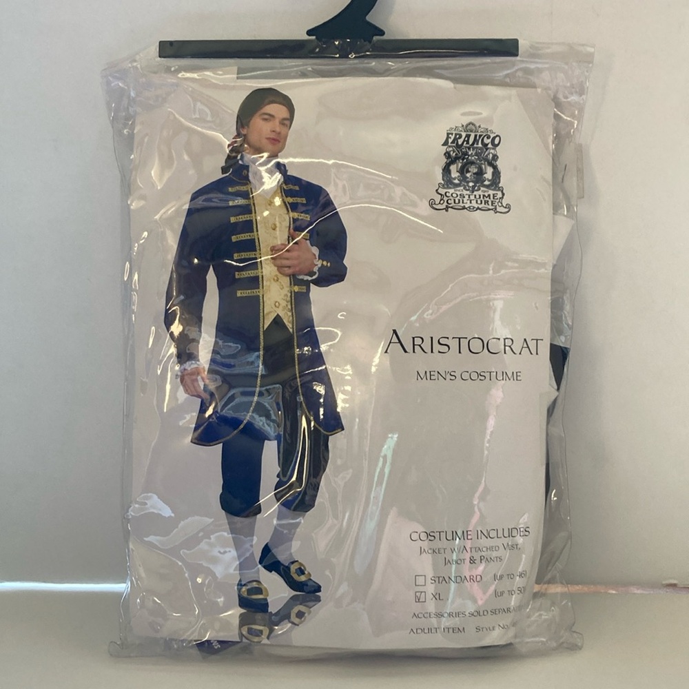 I2- Franco costume culture: “Aristocrat” men’s costume.